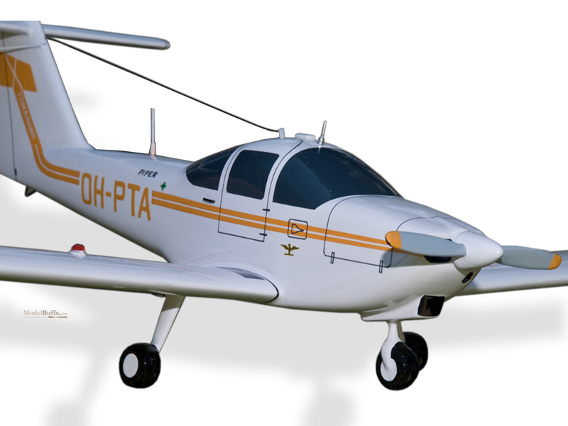 Piper PA-38 Tomahawk Civilian General Light Aircraft Wooden Desktop Model.